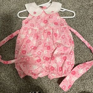 Baby girl flowery dress